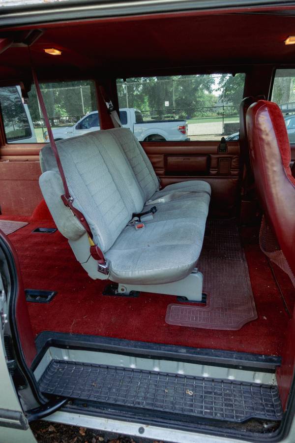 Gmc-safari-1994-6
