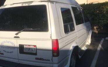 Gmc-safari-1995-white