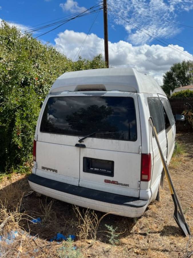 Gmc-savana-cargo-van-1996-1