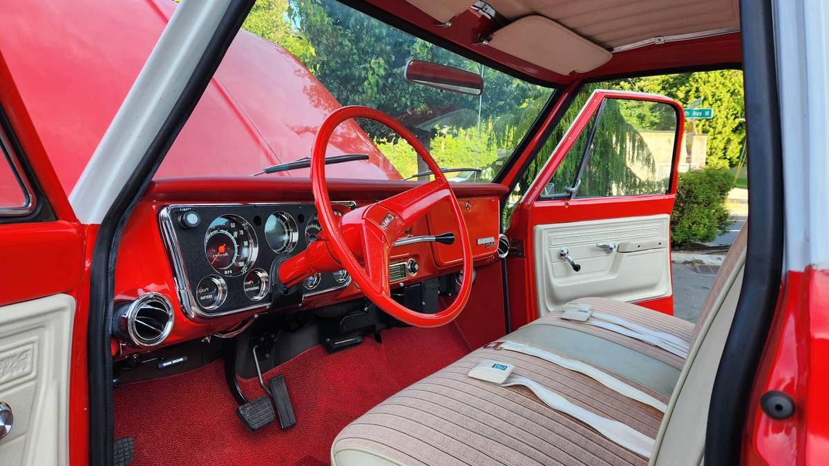 Gmc-sierra-1500-1972-15