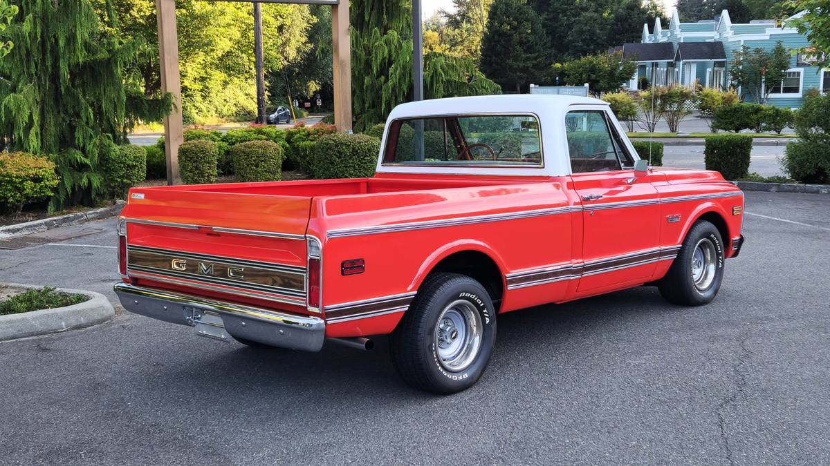 Gmc-sierra-1500-1972-9