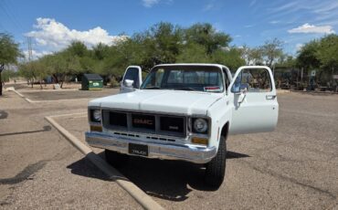 Gmc-sierra-1500-1974-white-2