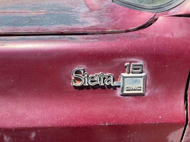 Gmc-sierra-1500-1978-red-7