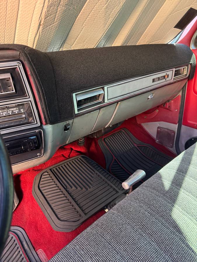 Gmc-sierra-1500-1979-black-19
