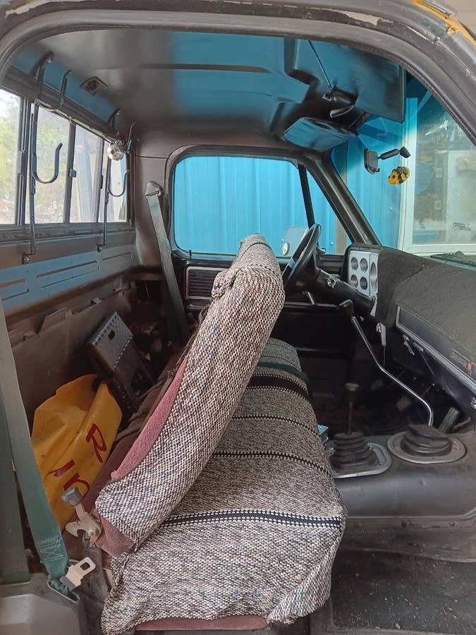 Gmc-sierra-1500-1979-yellow-2