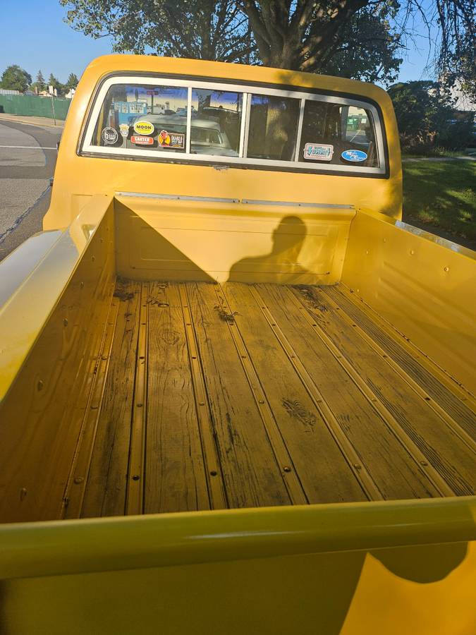 Gmc-sierra-1500-1981-yellow-6