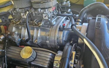 Gmc-sierra-1500-1981-yellow-7