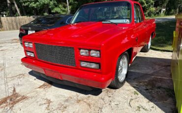 Gmc-sierra-1500-1982-red-1