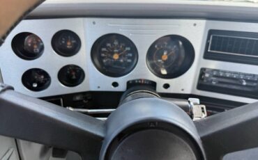 Gmc-sierra-1500-1982-red-15