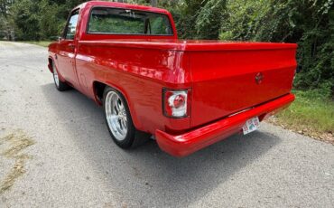 Gmc-sierra-1500-1982-red-5