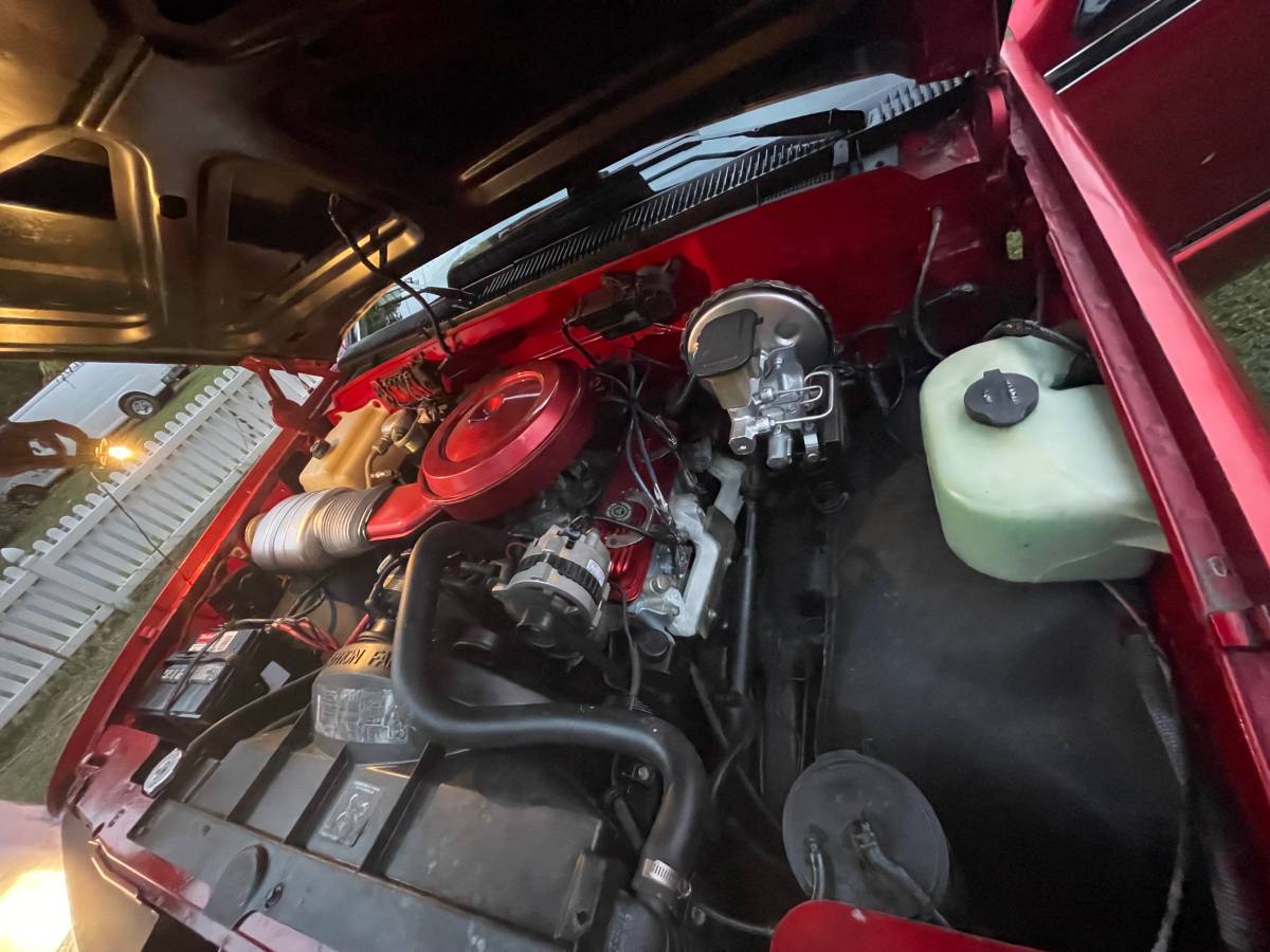 Gmc-sierra-1500-1988-red-10