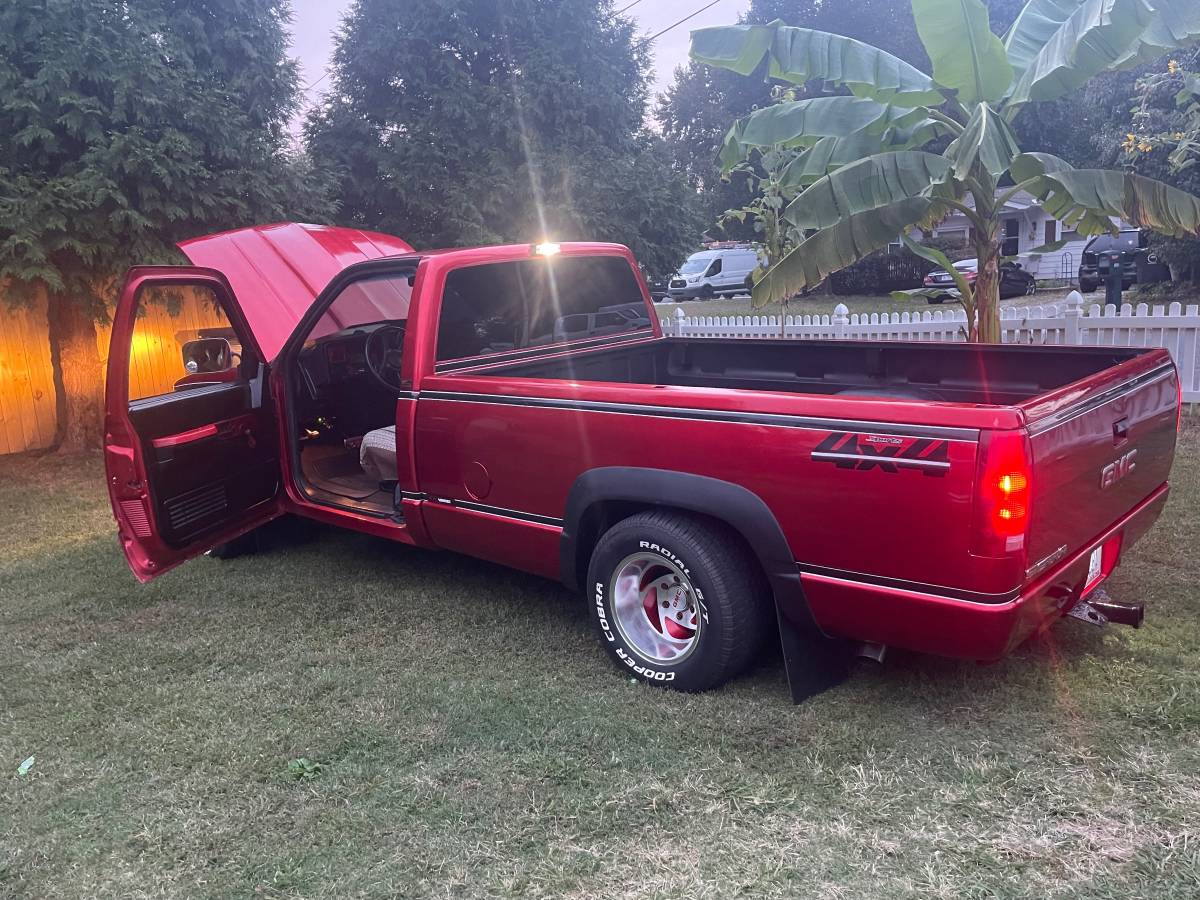 Gmc-sierra-1500-1988-red-15