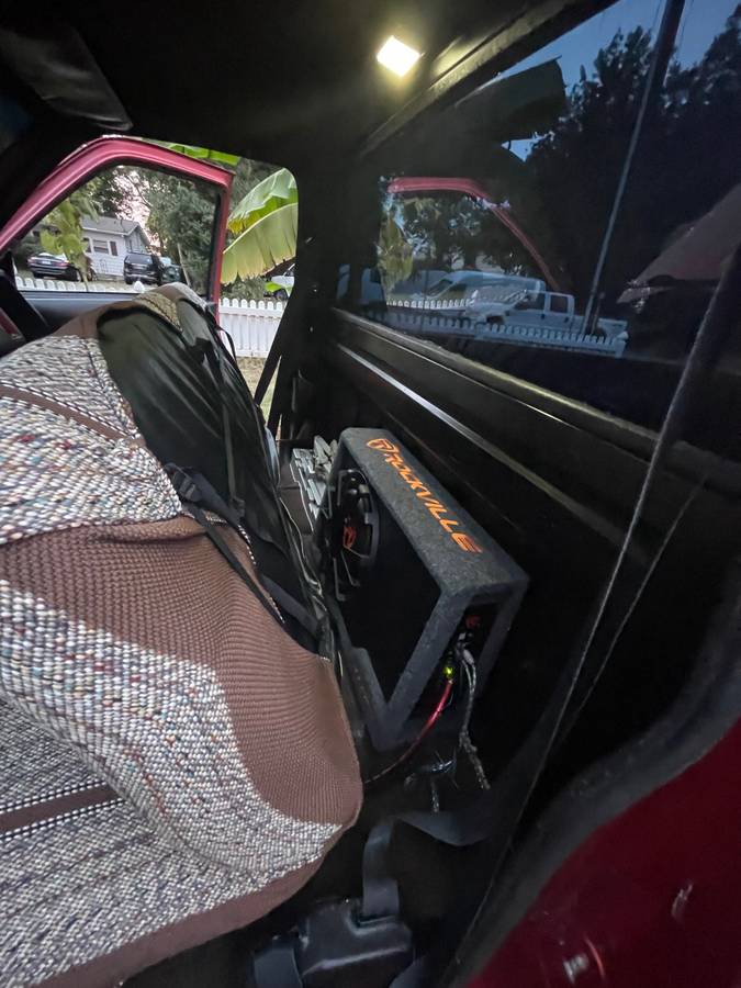 Gmc-sierra-1500-1988-red-8