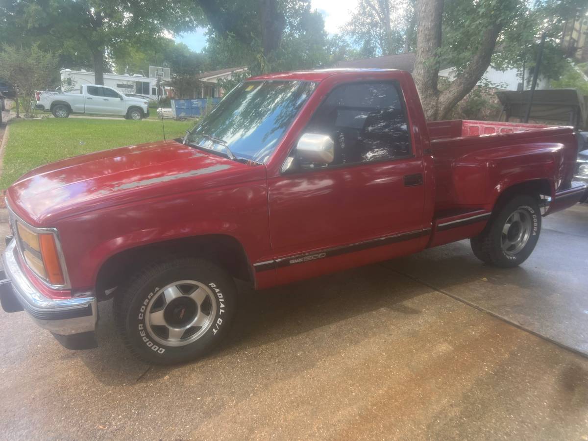 Gmc-sierra-1500-1991-red