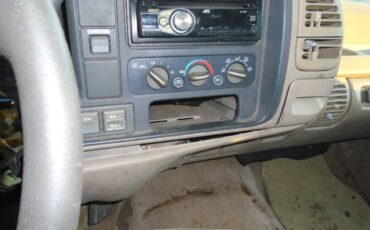 Gmc-sierra-1500-1996-white-3