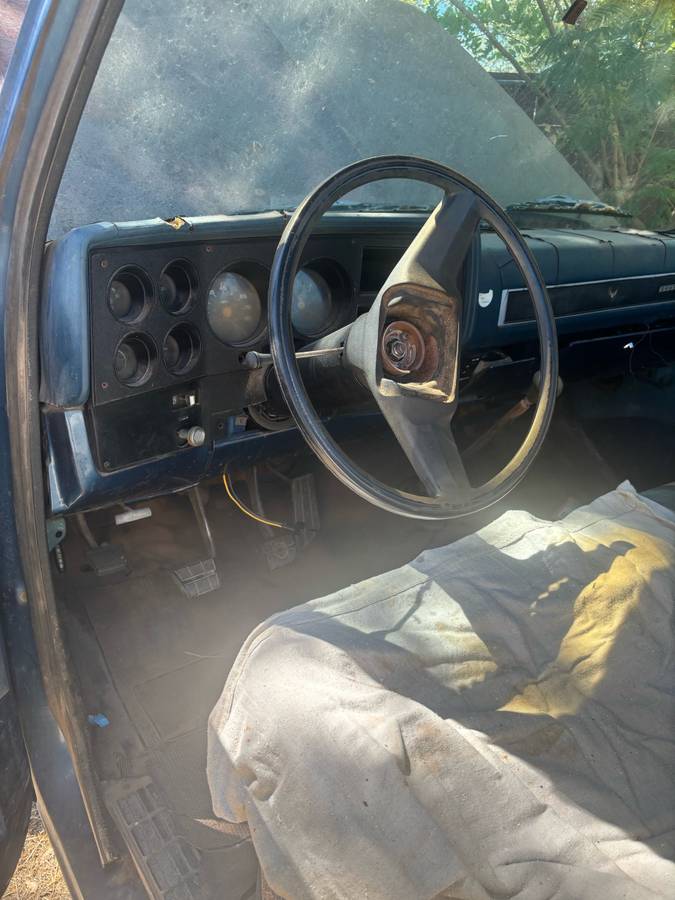 Gmc-sierra-1981-blue-3