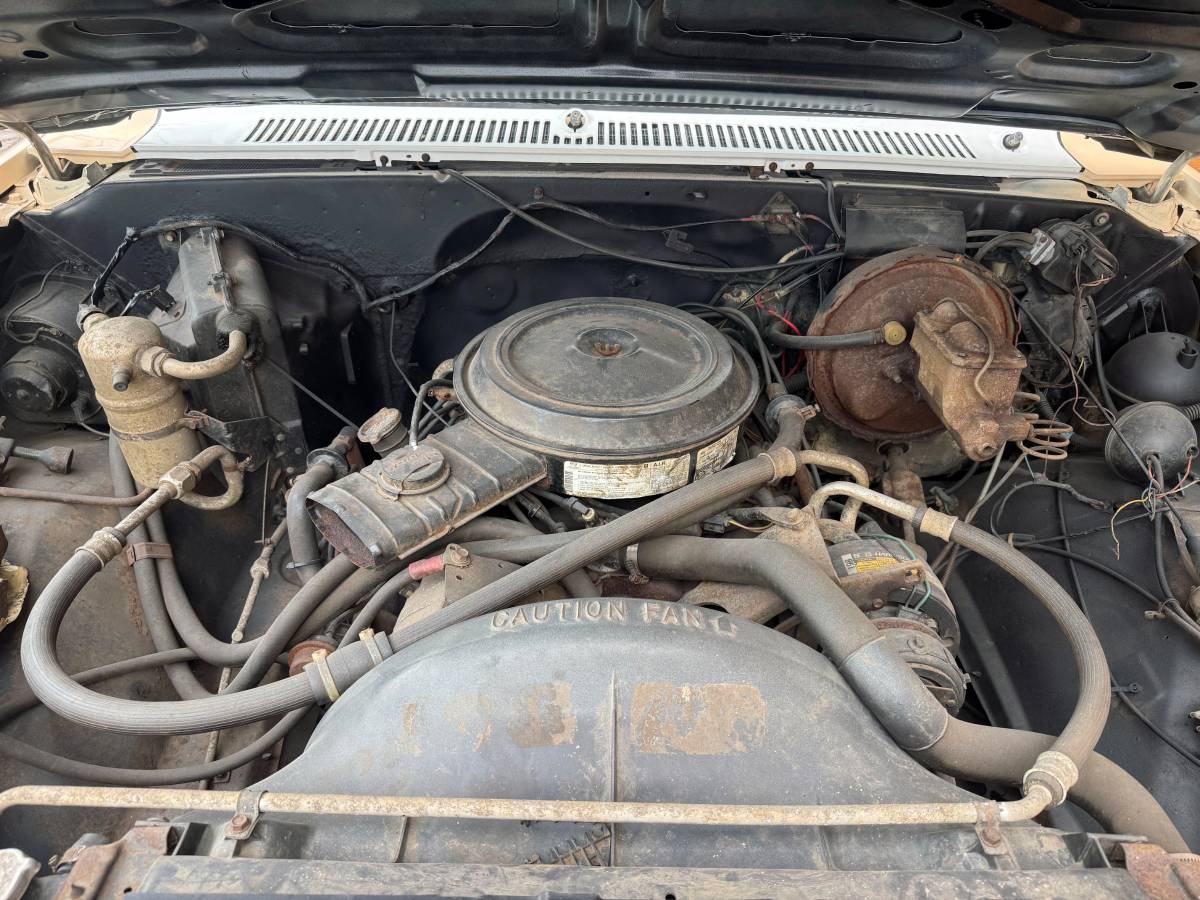 Gmc-sierra-1984-12