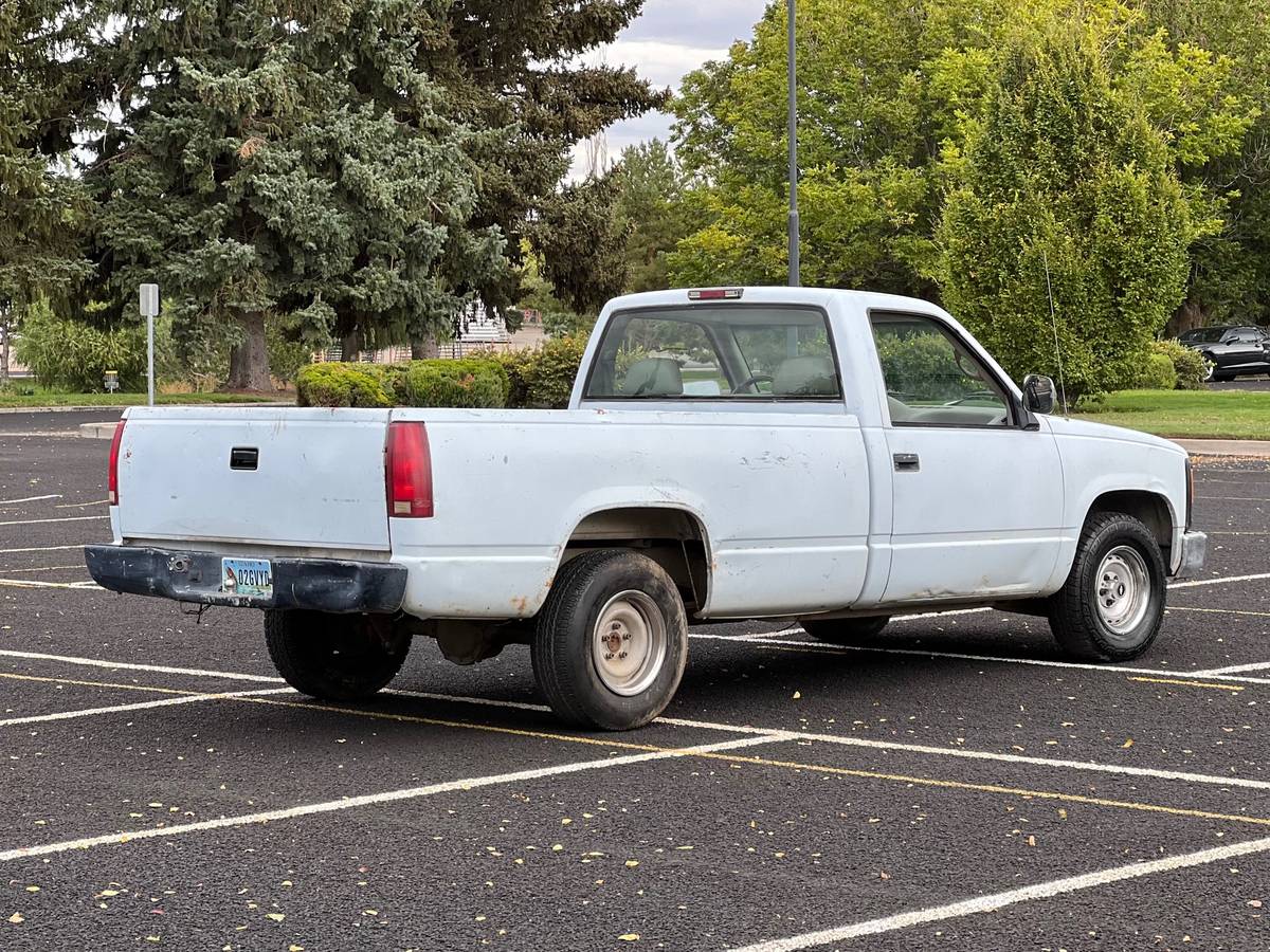 Gmc-sierra-1995-grey-2