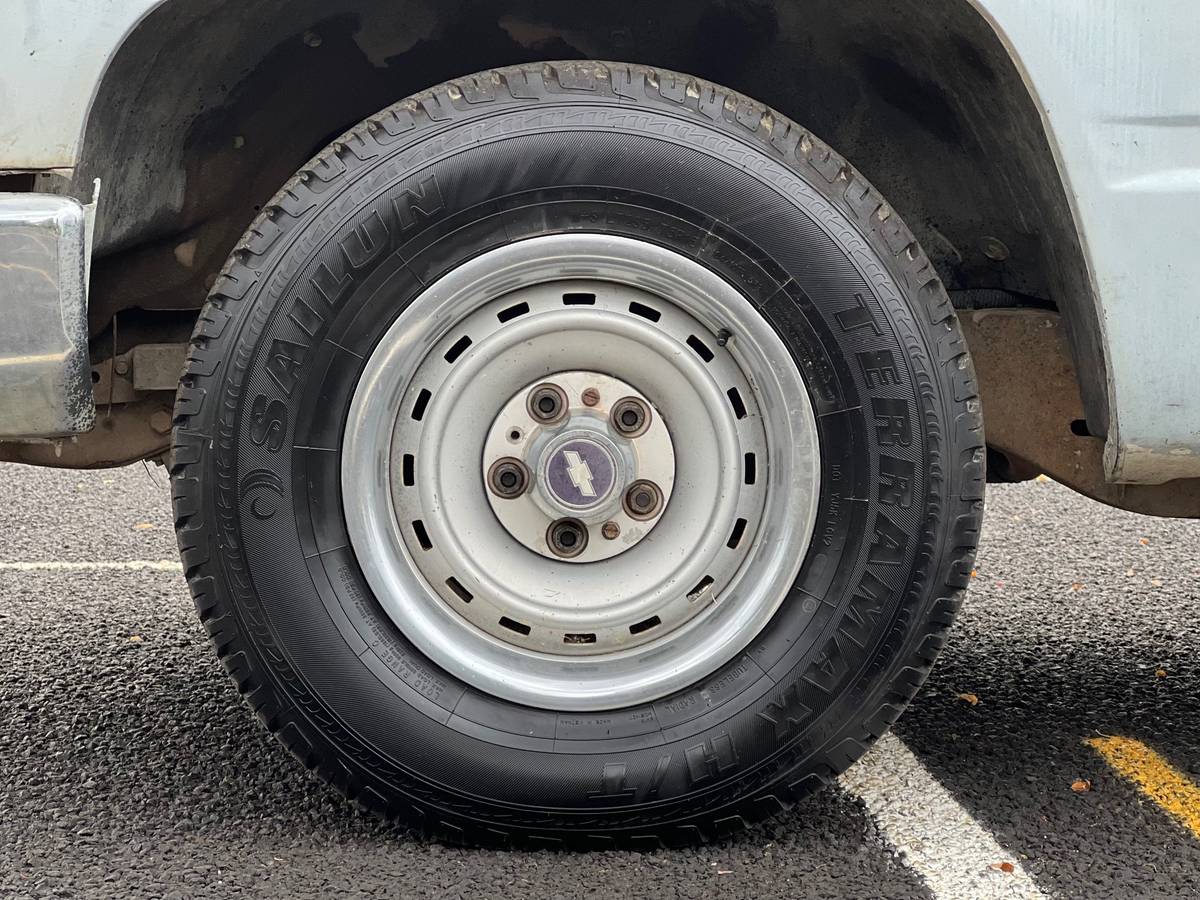 Gmc-sierra-1995-grey-8