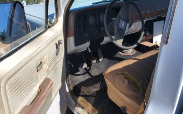 Gmc-sierra-25-1977-white-4