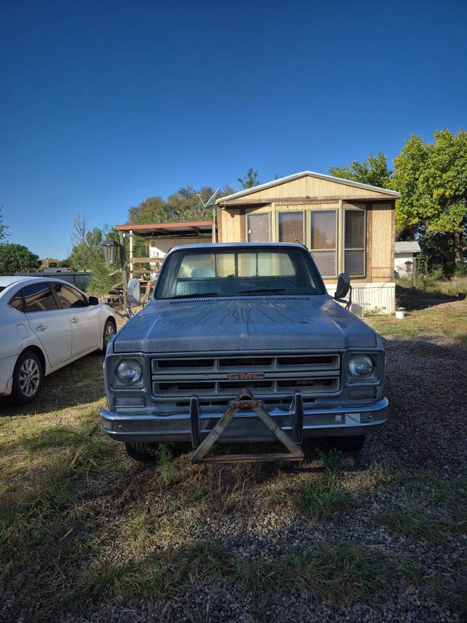 Gmc-sierra-2500-1976-silver-8