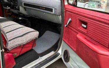 Gmc-sierra-2500-1979-silver-16