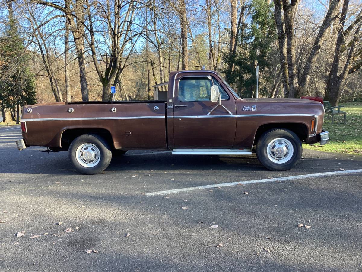 Gmc-sierra-2500hd-1978-brown-7