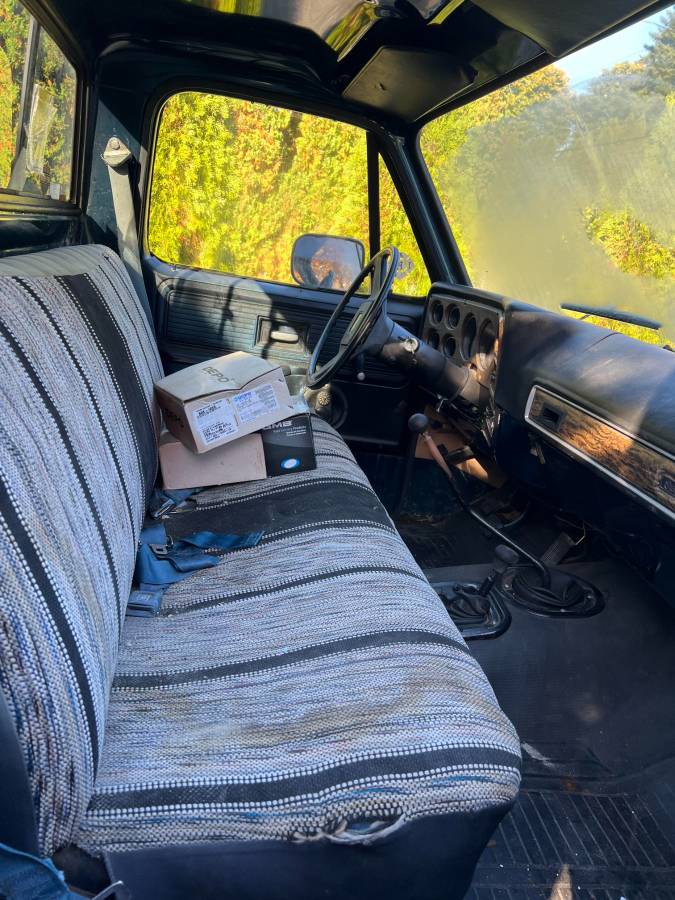 Gmc-sierra-2500hd-1980-green-4