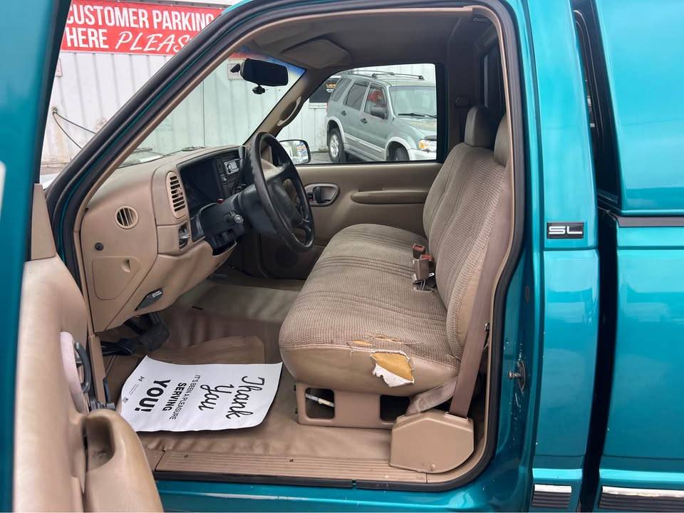 Gmc-sierra-34-ton-nominal-diesel-1995-green-1