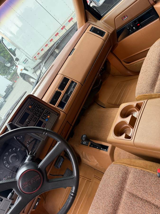 Gmc-sierra-3500-1989-brown-5