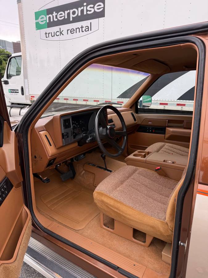 Gmc-sierra-3500-1989-brown-6