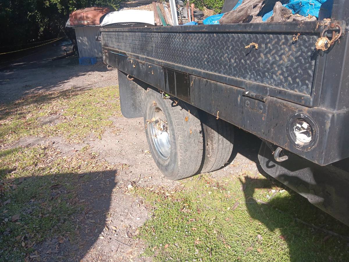 Gmc-sierra-3500-diesel-1986-brown-11