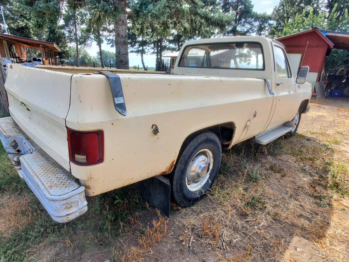 Gmc-sierra-c25-1976-4
