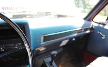 Gmc-sierra-c6000-diesel-1981-red-17