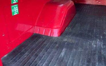 Gmc-sierra-classic-1988-red-17