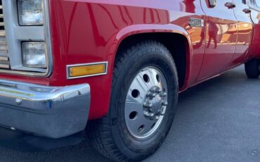 Gmc-sierra-classic-1988-red-2