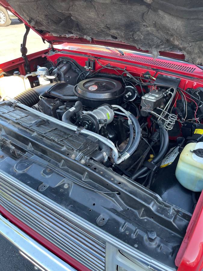 Gmc-sierra-classic-1988-red-20