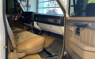 Gmc-sierra-classic1500-crew-cab-1985-white-2
