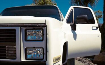 Gmc-sierra-classic1500-crew-cab-1985-white-7
