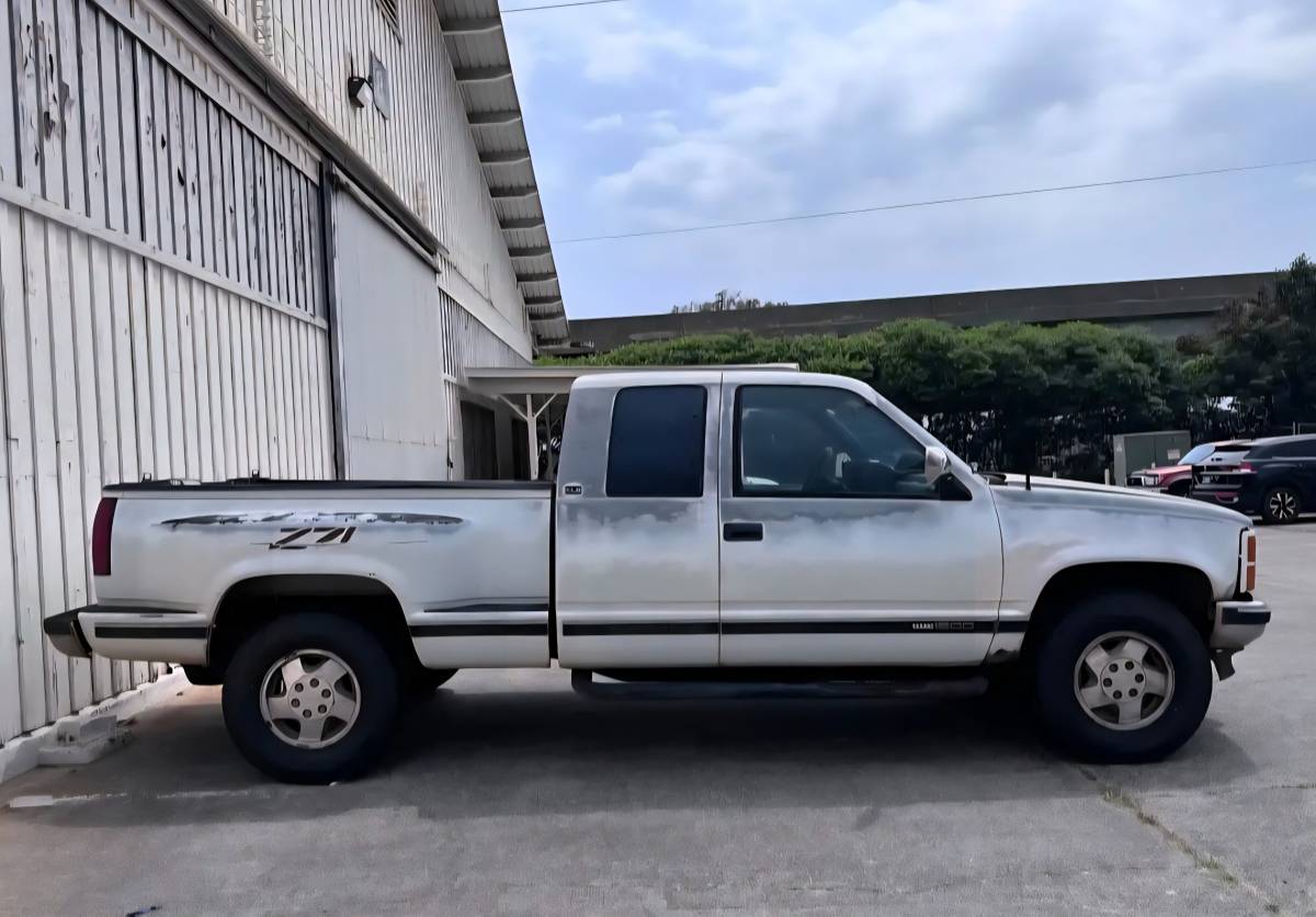 Gmc-sierra-k1500-z71-1994-white-1