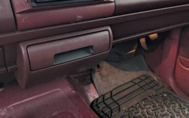 Gmc-sierra-sle-4x4-1993-red-9