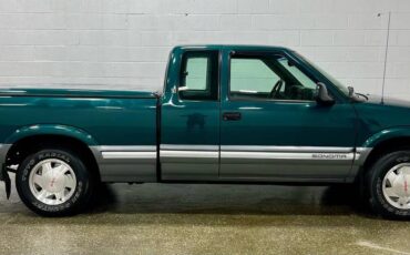 Gmc-sonoma-12-ton-nominal-1996-41