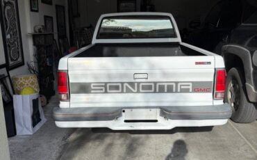 Gmc-sonoma-1991-white-4