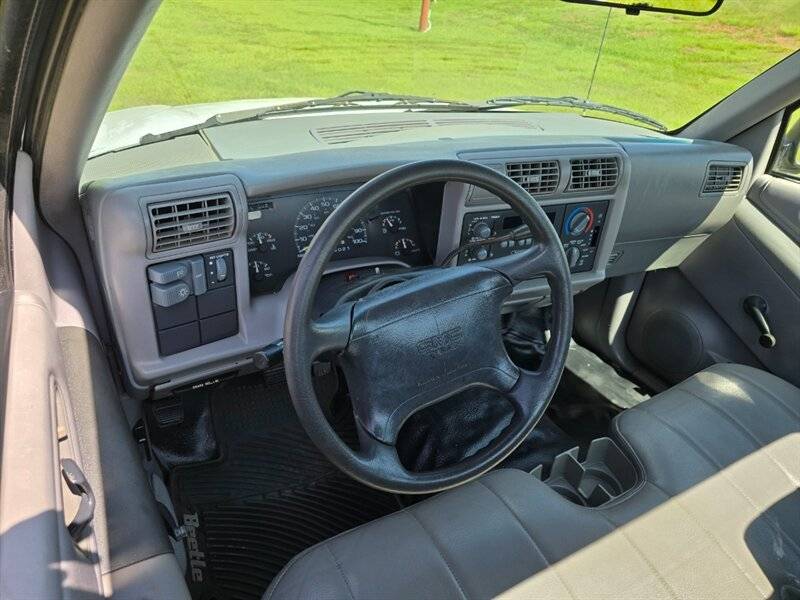 Gmc-sonoma-67k-ml.1owner-4.3l-runsampdrives-grea-1995-white-14