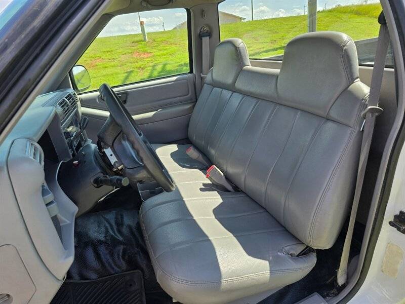 Gmc-sonoma-67k-ml.1owner-4.3l-runsampdrives-grea-1995-white-16