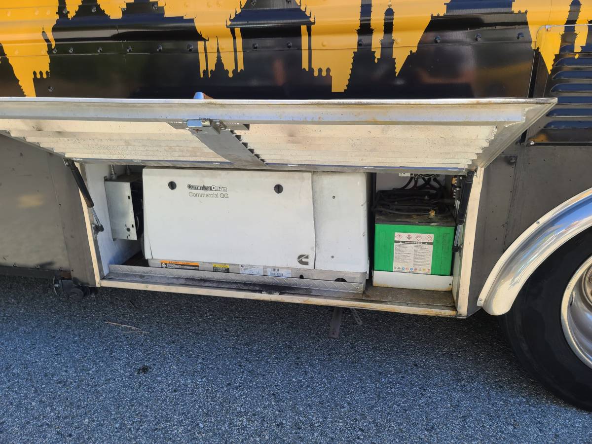 Gmc-step-van-1989-7
