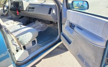 Gmc-suburban-1500-1994-blue-1