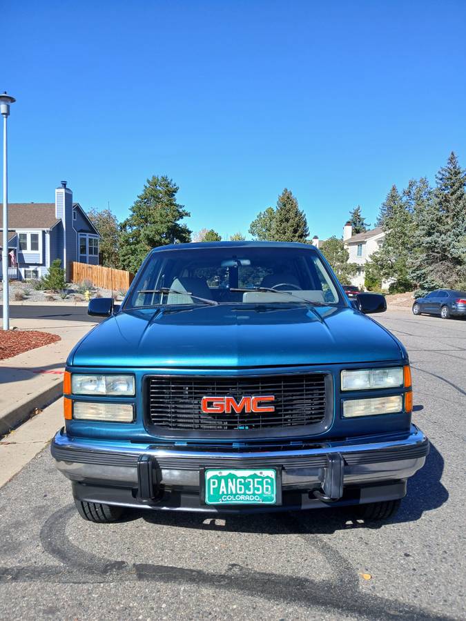 Gmc-suburban-1500-1994-blue-11