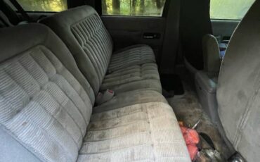 Gmc-suburban-1500-1994-green-2