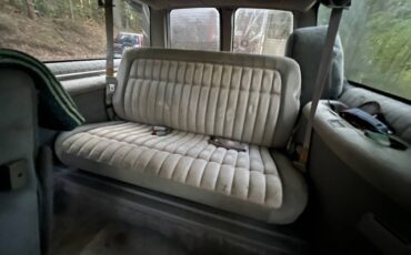 Gmc-suburban-1500-1994-green-4